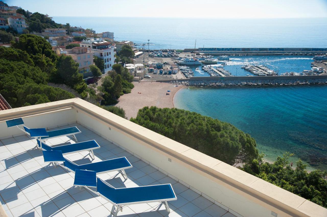 Albergo Miramare Cala Gonone Eksteriør bilde
