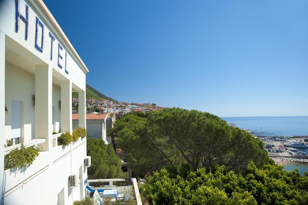 Albergo Miramare Cala Gonone Eksteriør bilde