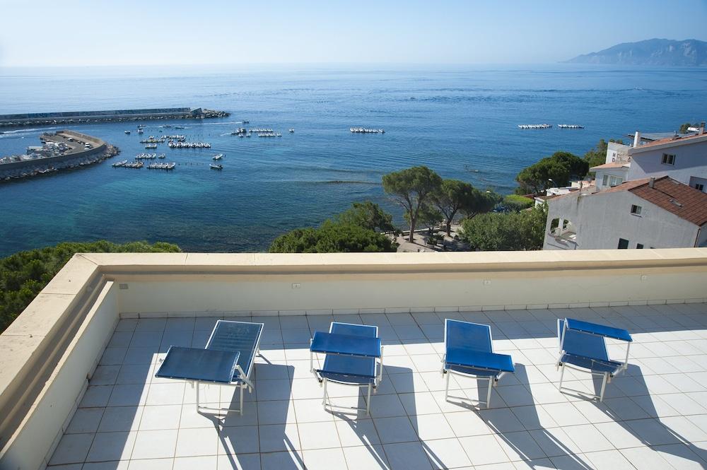 Albergo Miramare Cala Gonone Eksteriør bilde
